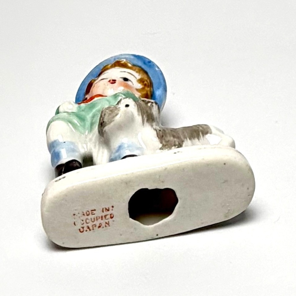 Vintage Occupied Japan Boy and Dog Figurine Ceramic‎ Collectible - Picture 3 of 5